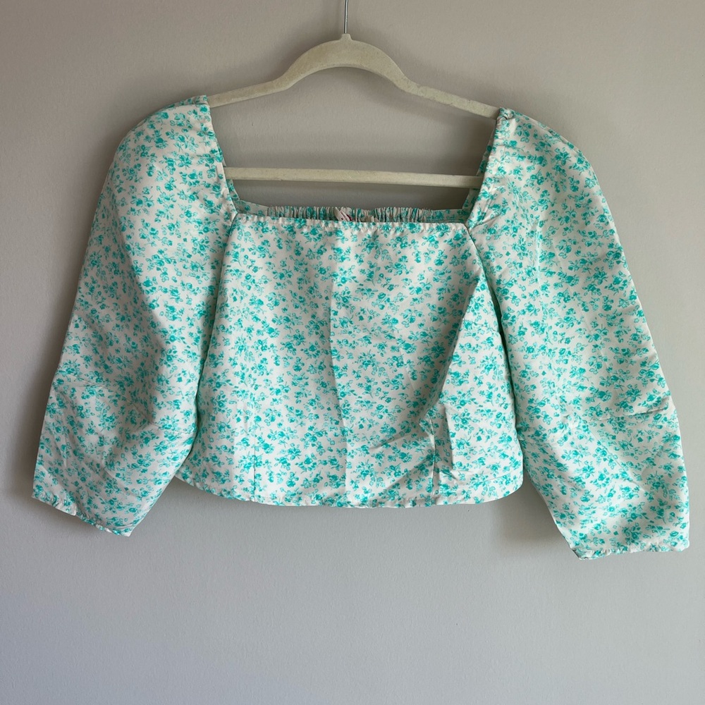 Levi's 3/4 Sleeve Yvie Blouse Odessa Floral Electric Green Smock Back Medium (M)